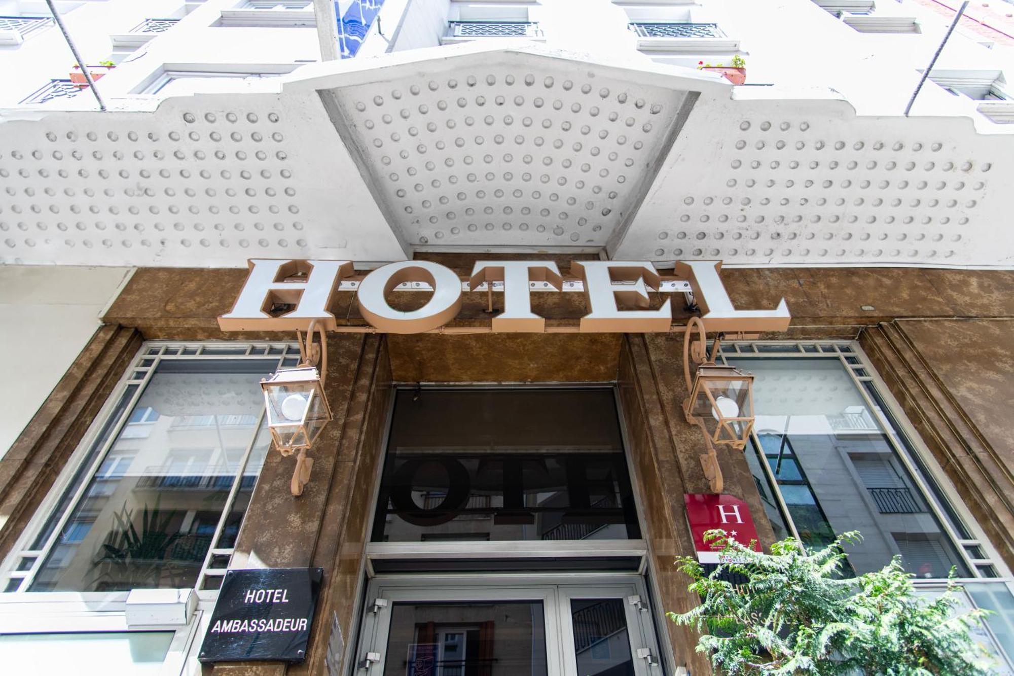 Hotel Ambassadeur Paris Bagian luar foto