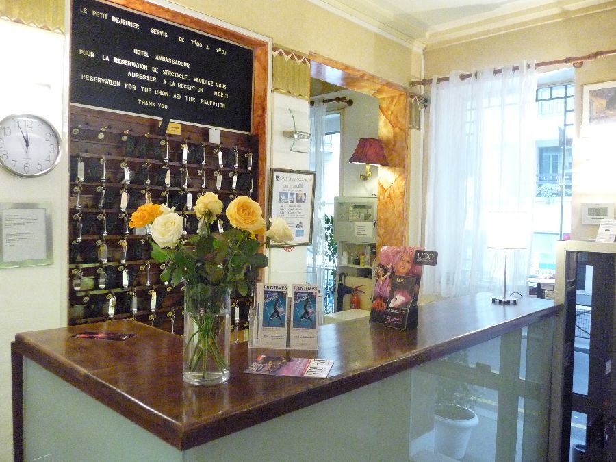Hotel Ambassadeur Paris Bagian luar foto